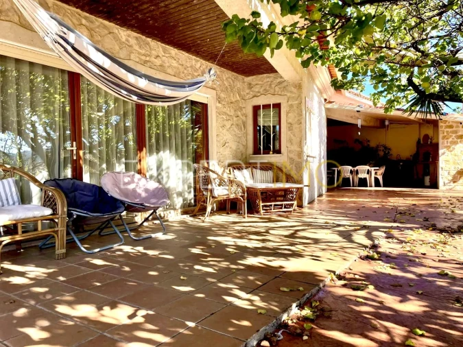 Moradia T4 para Venda em Vila Cã Foto 5