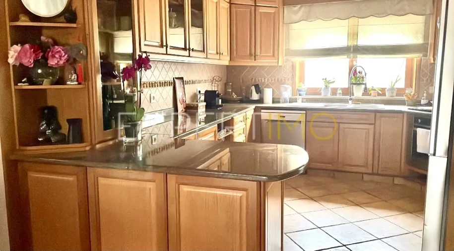 Moradia T4 para Venda em Vila Cã Foto 9