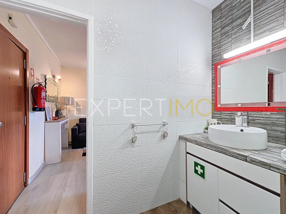 Apartamento T1 para Venda em Portimão Foto 18