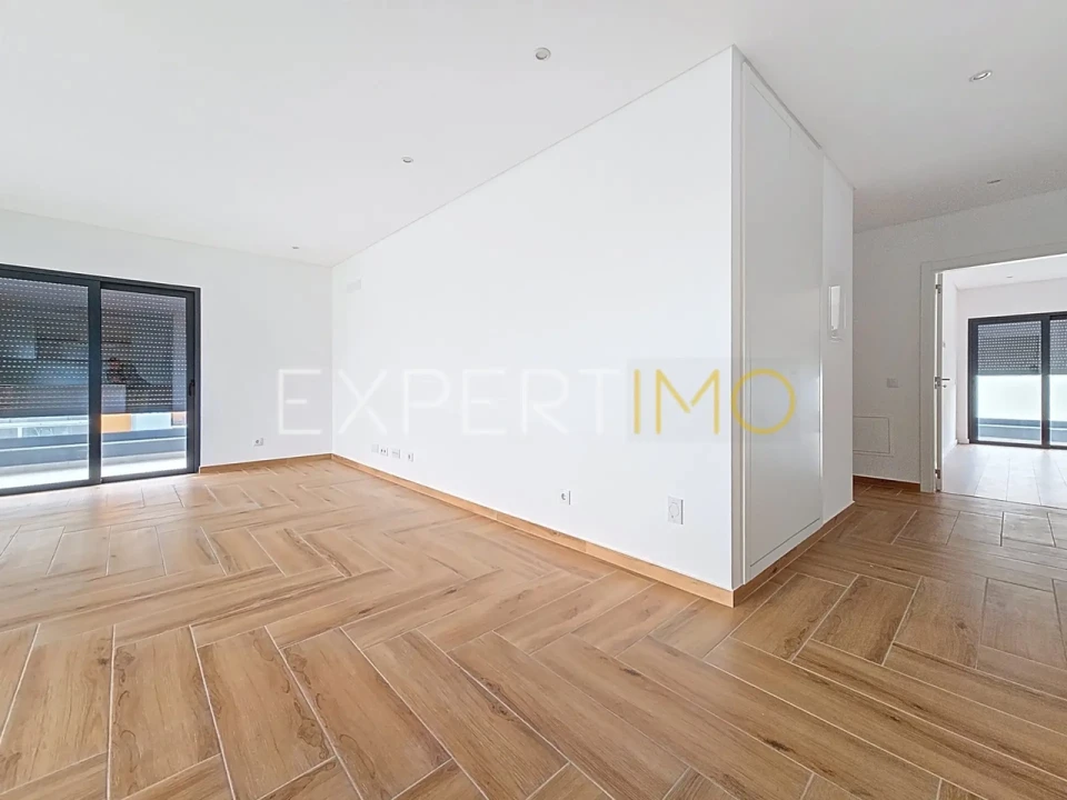 Apartamento T3 para Venda em Portimão Foto 4