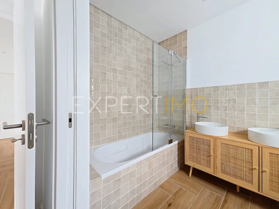 Apartamento T3 para Venda em Portimão Foto 21