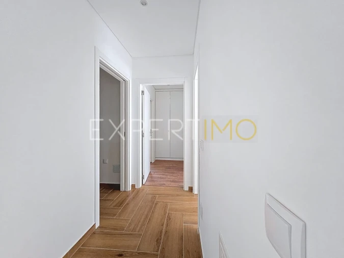 Apartamento T3 para Venda em Portimão Foto 13