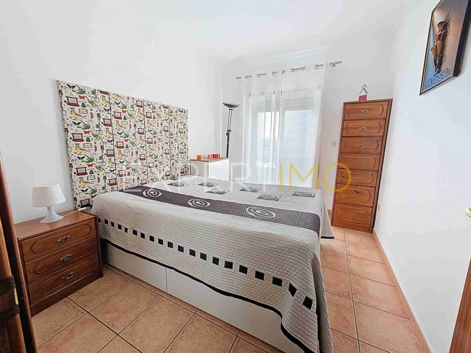 Apartamento T1 para Venda em Portimão Foto 4