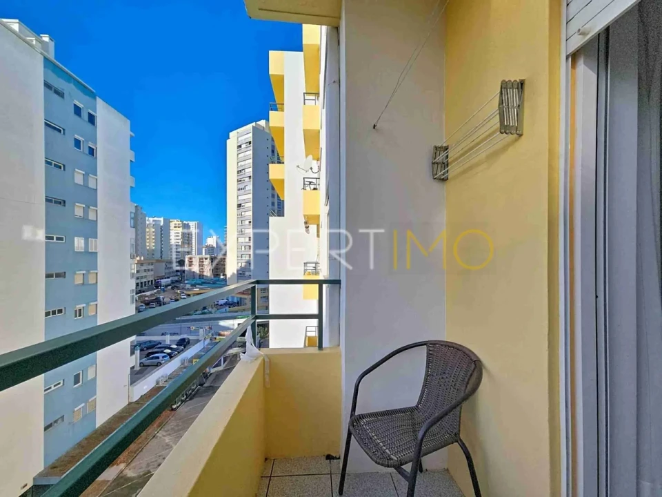 Apartamento T1 para Venda em Portimão Foto 8