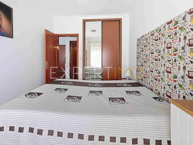 Apartamento T1 para Venda em Portimão Foto 3