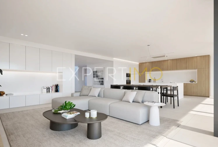 Moradia T4 para Venda em Lagos (São Sebastião e Santa Maria) Foto 14