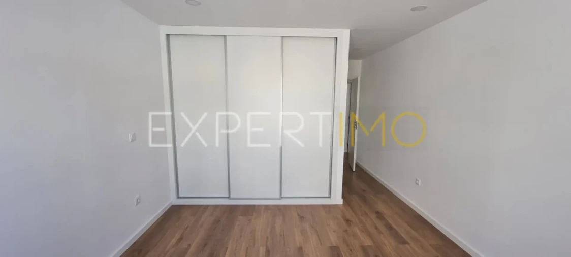 Apartamento T2 para Venda em Lamego (Almacave e Sé) Foto 12