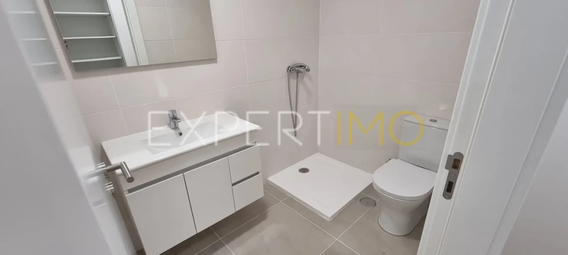 Apartamento T2 para Venda em Lamego (Almacave e Sé) Foto 21