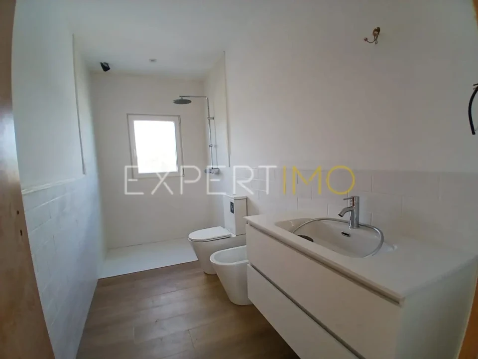 Moradia T3 para Venda em São Brás de Alportel Foto 6