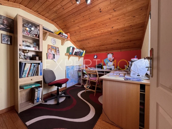 Moradia T4 para Venda em Casal Comba Foto 15