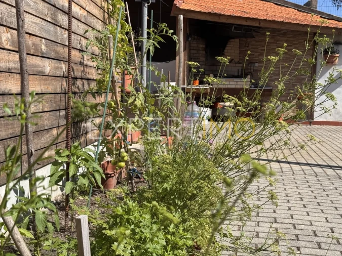 Moradia T4 para Venda em Casal Comba Foto 32