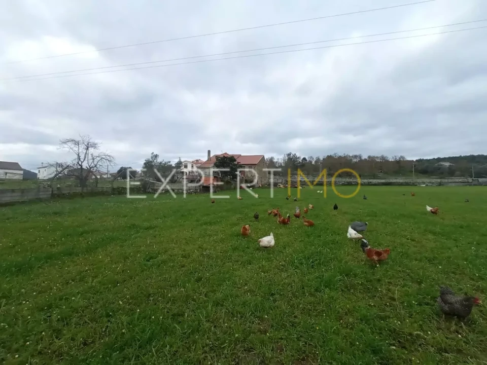 Moradia T5 para Venda em Matança Foto 1