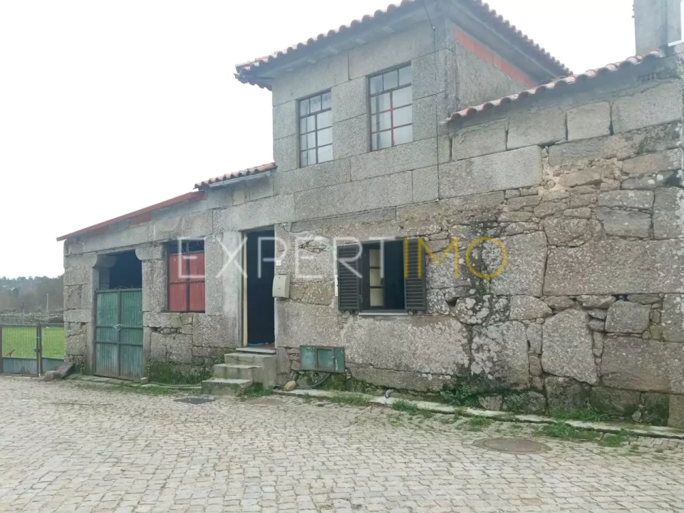 Moradia T5 para Venda em Matança Foto 23