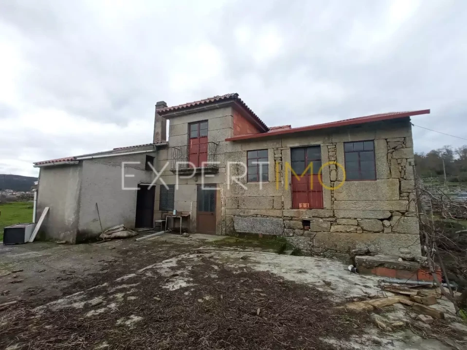 Moradia T5 para Venda em Matança Foto 5