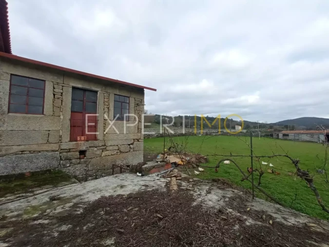 Moradia T5 para Venda em Matança Foto 10