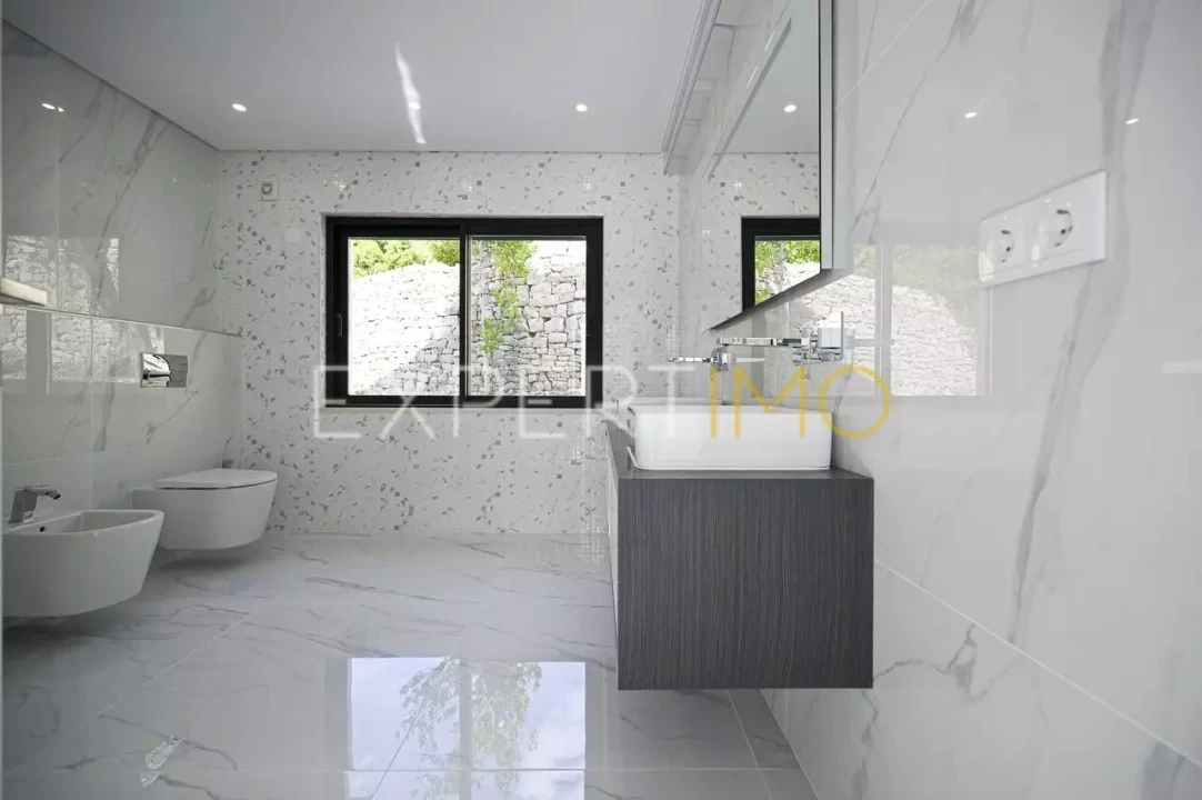 Moradia T5 para Venda em São Brás de Alportel Foto 19