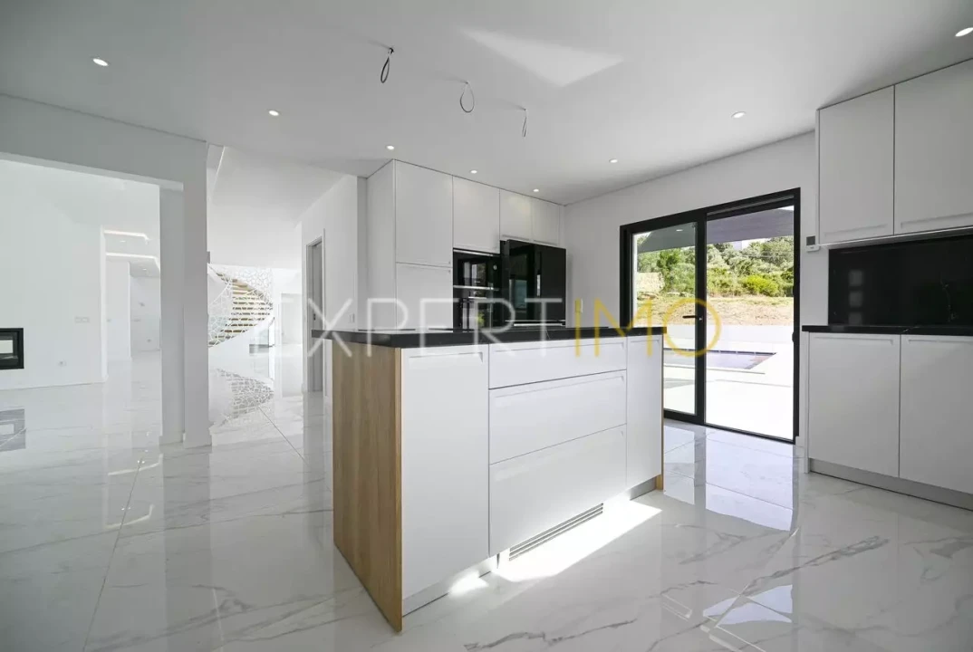 Moradia T5 para Venda em São Brás de Alportel Foto 23