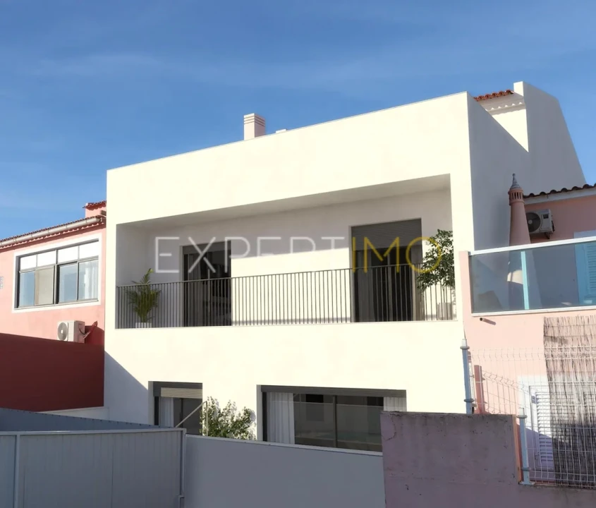 Moradia T4 para Venda em Portimão Foto 6