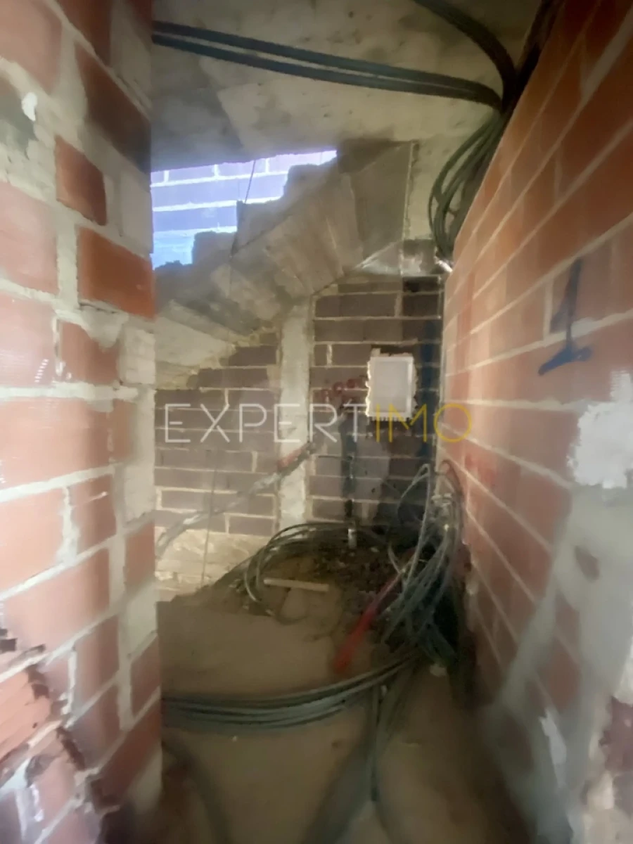 Moradia T4 para Venda em Portimão Foto 22