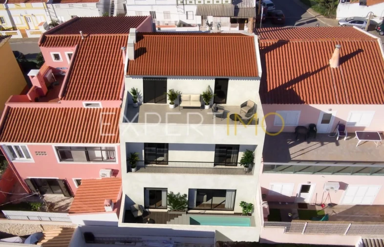 Moradia T4 para Venda em Portimão Foto 7