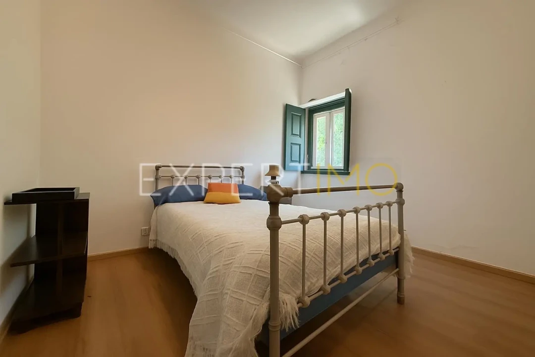 Moradia T4 para Venda em Carregado e Cadafais Foto 8