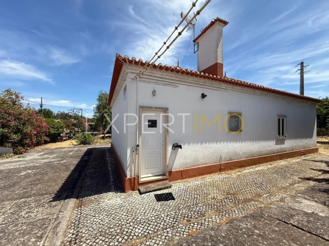 Moradia T4 para Venda em Carregado e Cadafais Foto 7