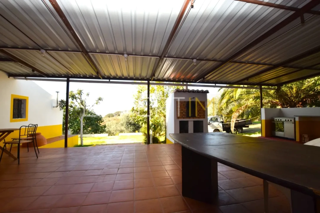 Quinta T4 para Venda em Selmes Foto 20