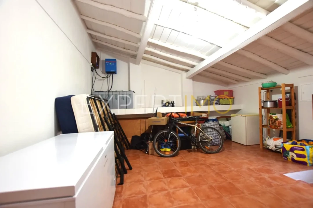 Quinta T4 para Venda em Selmes Foto 33