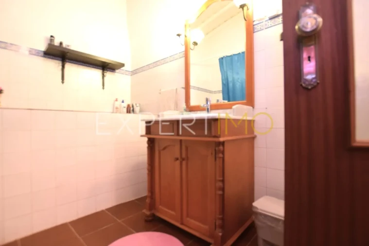 Quinta T4 para Venda em Selmes Foto 18