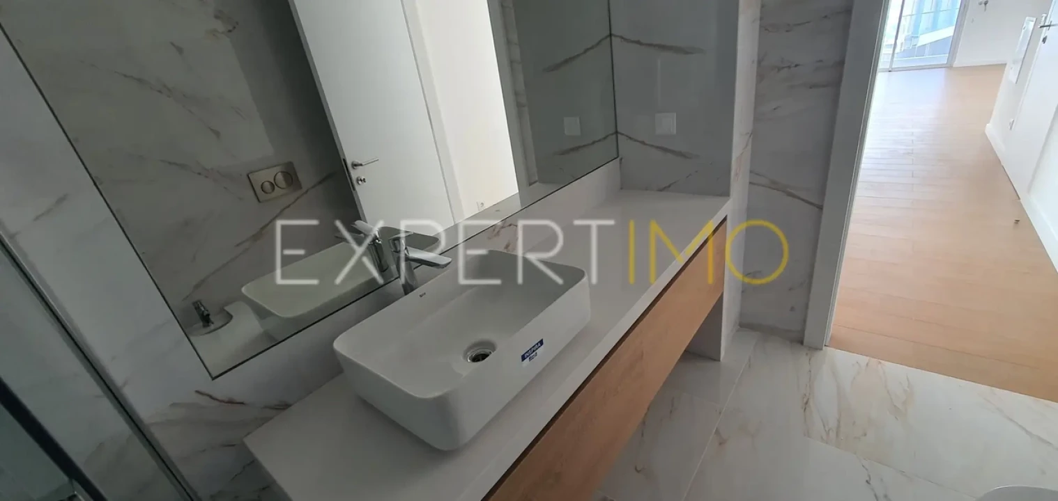 Apartamento T2 para Venda em São Martinho do Porto Foto 7