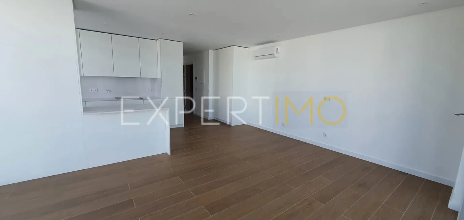 Apartamento T2 para Venda em São Martinho do Porto Foto 13