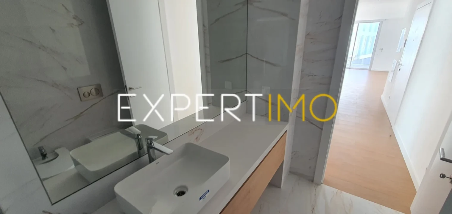 Apartamento T2 para Venda em São Martinho do Porto Foto 35