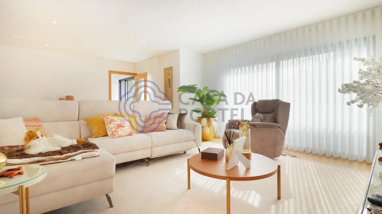 Apartamento T3 para Venda em Moreira Foto 1