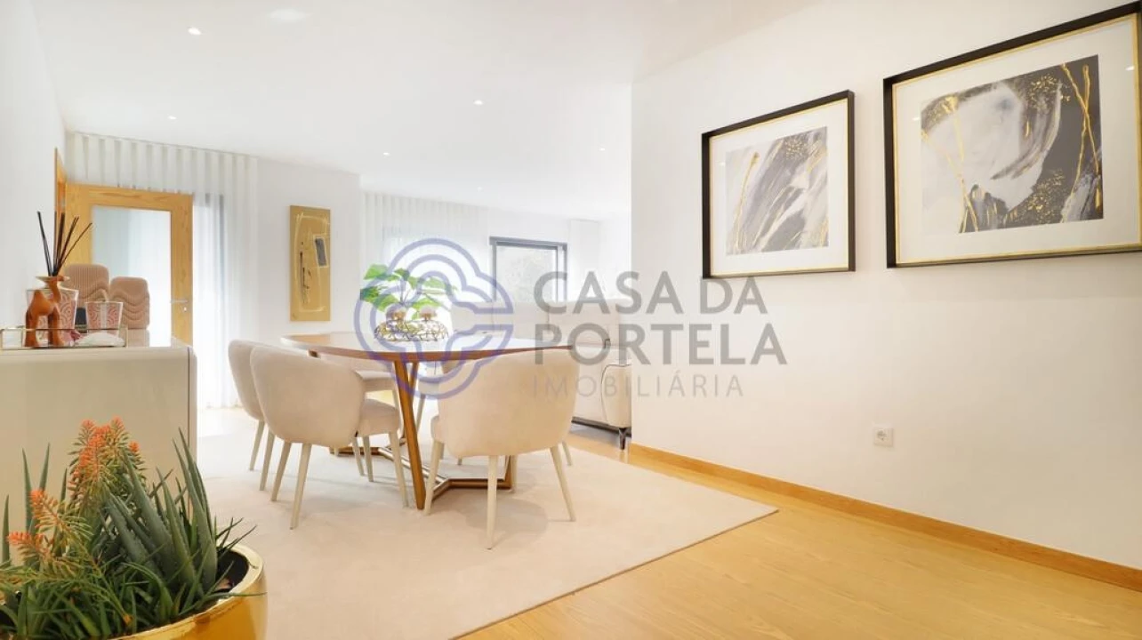Apartamento T3 para Venda em Moreira Foto 5