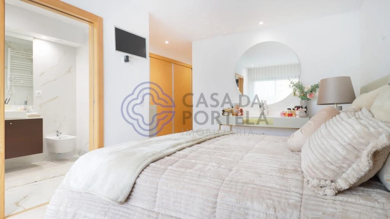 Apartamento T3 para Venda em Moreira Foto 9