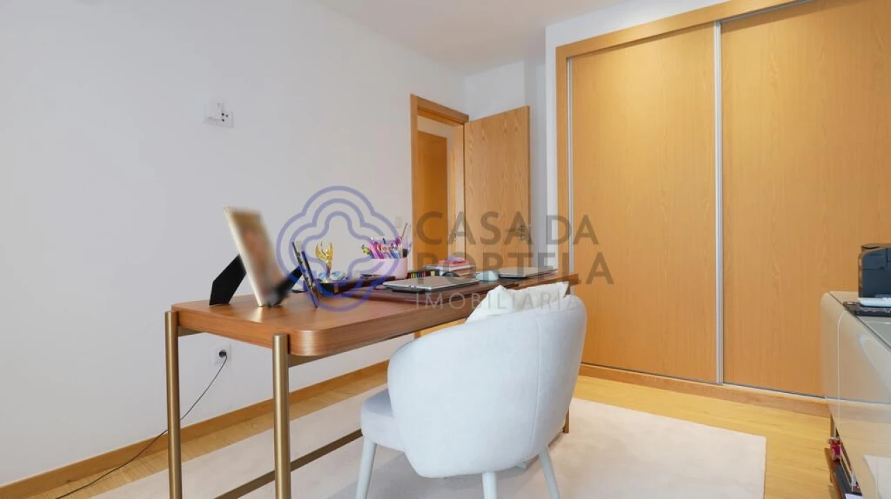 Apartamento T3 para Venda em Moreira Foto 13