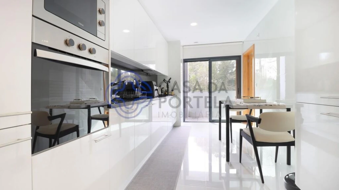 Apartamento T3 para Venda em Moreira Foto 7