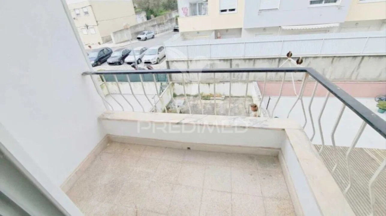Apartamento T3 para Venda em Camarate, Unhos e Apelação Foto 8