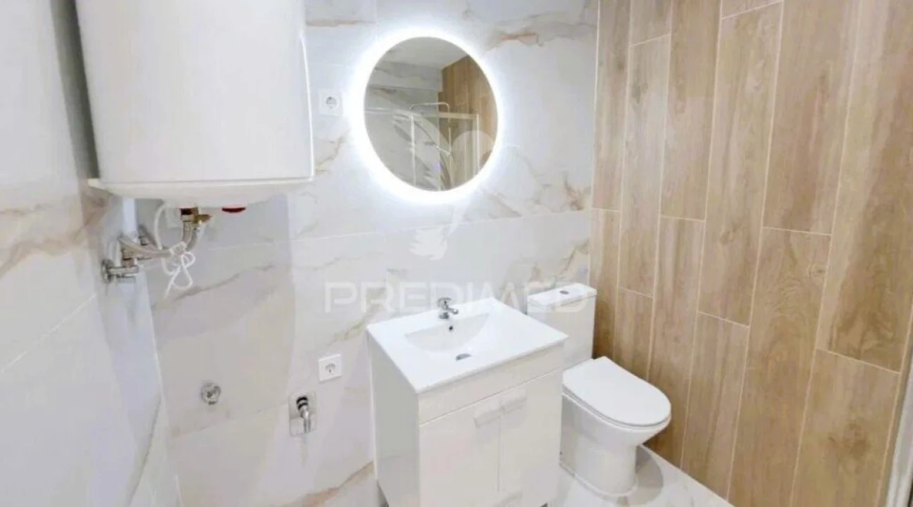 Apartamento T3 para Venda em Camarate, Unhos e Apelação Foto 13