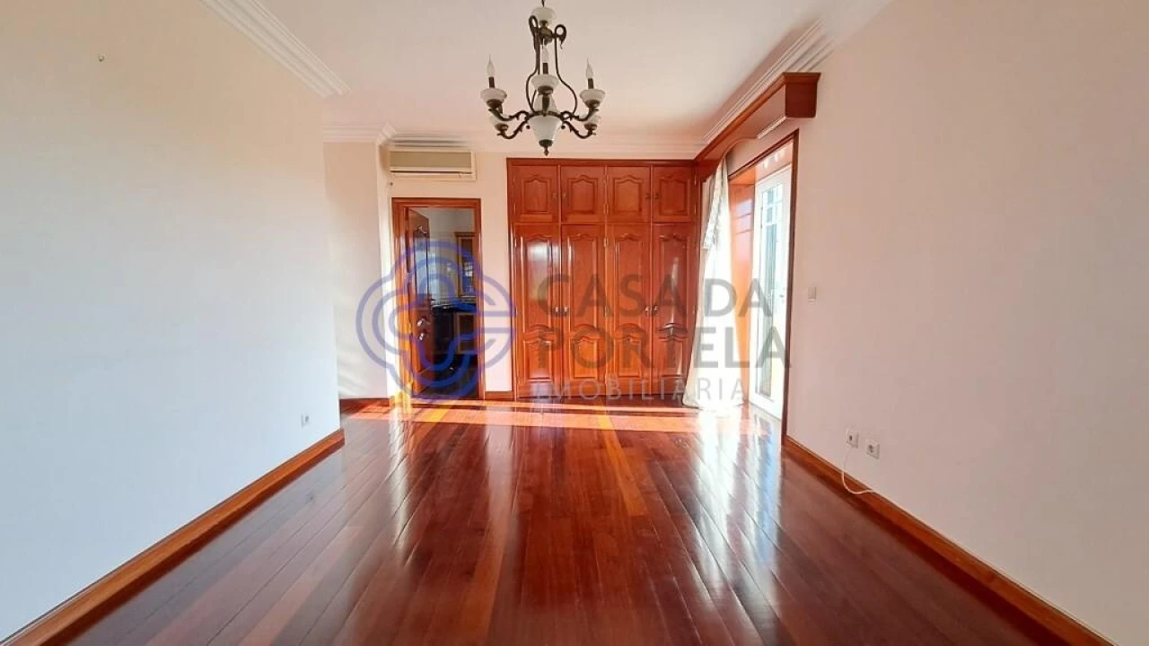 Moradia T4 para Venda em Gondomar (São Cosme), Valbom e Jovim Foto 27