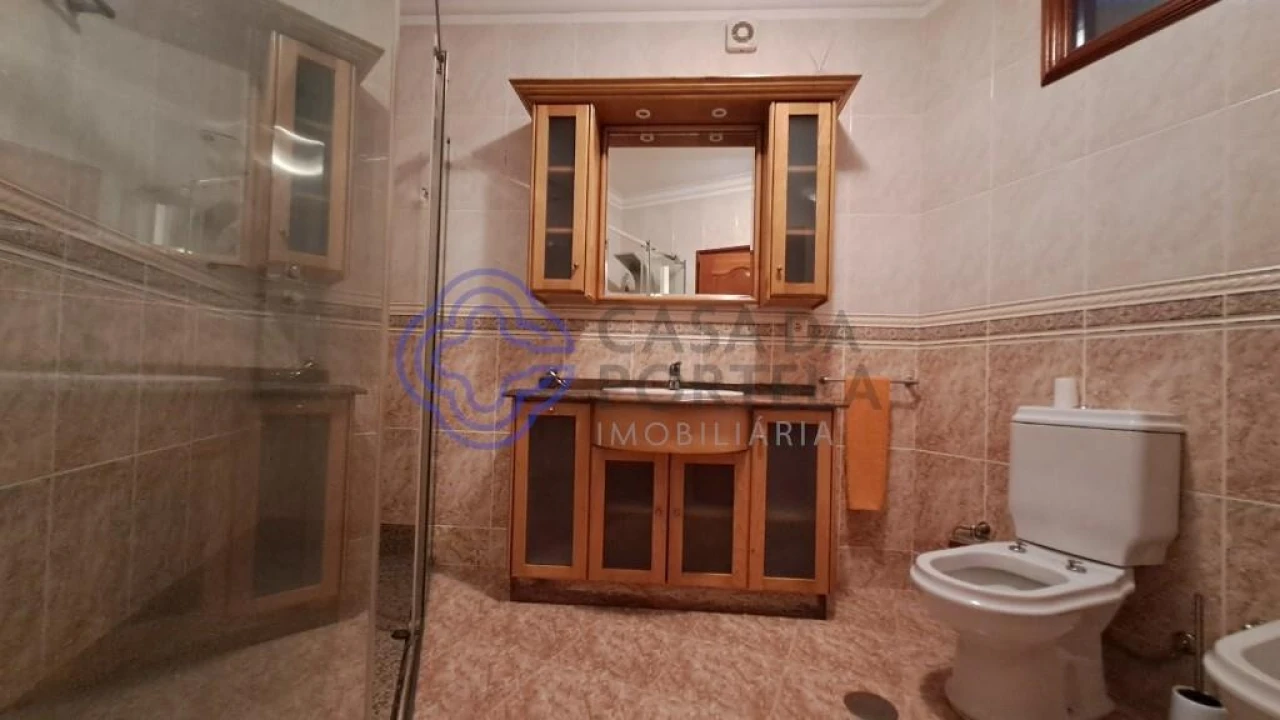 Moradia T4 para Venda em Gondomar (São Cosme), Valbom e Jovim Foto 16