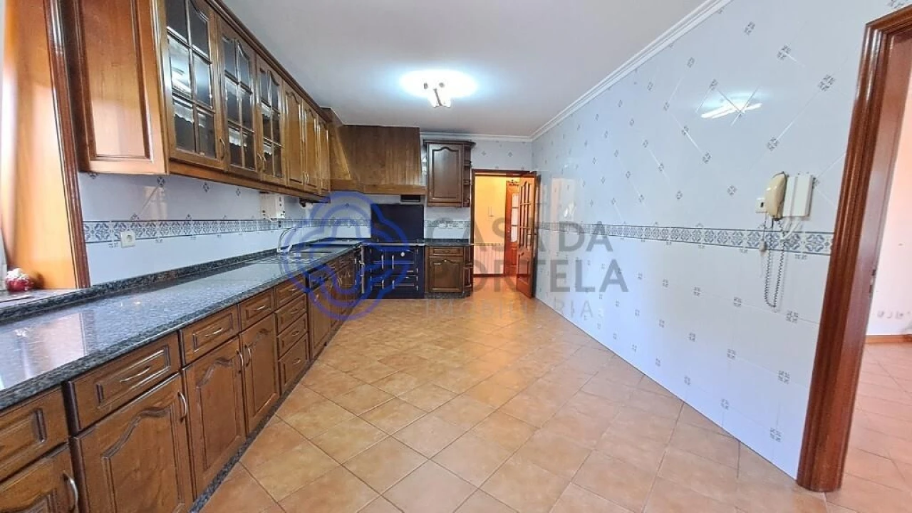 Moradia T4 para Venda em Gondomar (São Cosme), Valbom e Jovim Foto 3