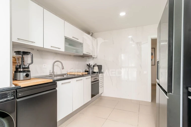 Apartamento T3 para Venda em Corroios Foto 14