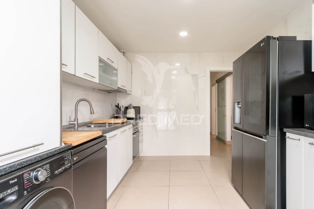 Apartamento T3 para Venda em Corroios Foto 13