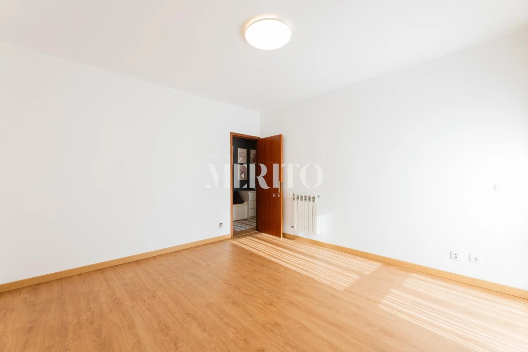 Apartamento T3 para Venda em Barcelos, V.Boa, V.Frescainha Foto 27