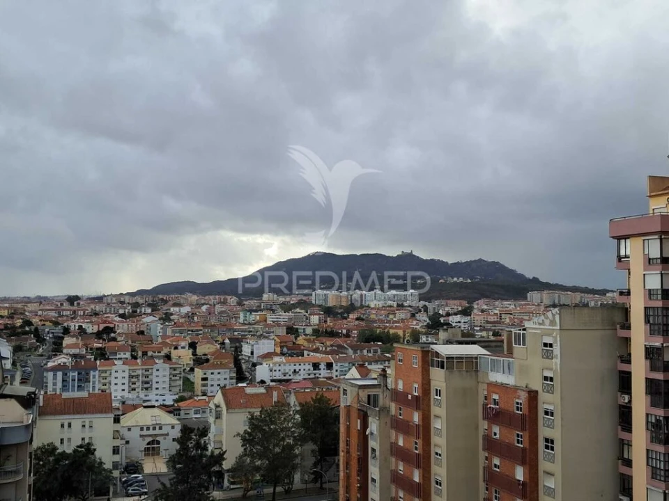 Apartamento T2 para Venda em Algueirão-Mem Martins Foto 20