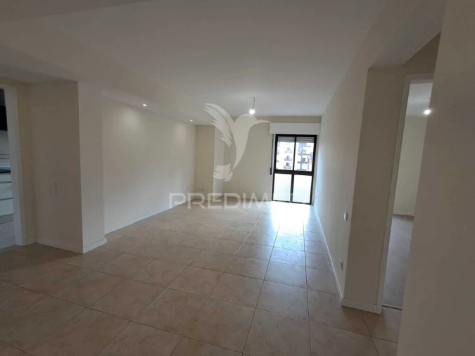 Apartamento T2 para Venda em Algueirão-Mem Martins Foto 6