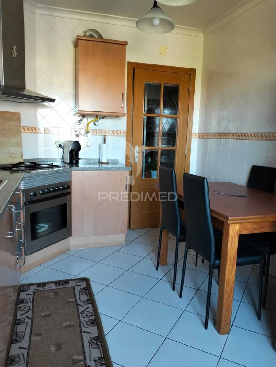 Apartamento T3 para Venda em Sines Foto 8