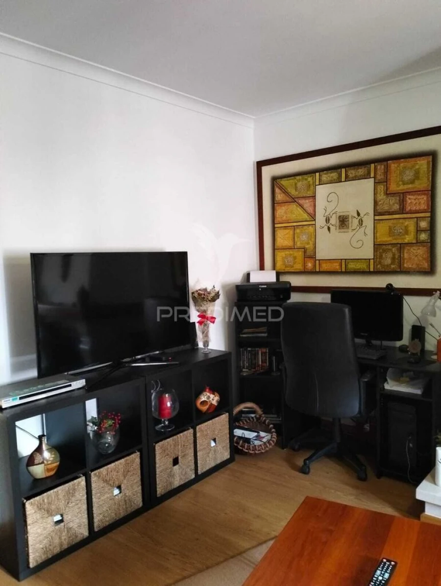 Apartamento T3 para Venda em Sines Foto 3