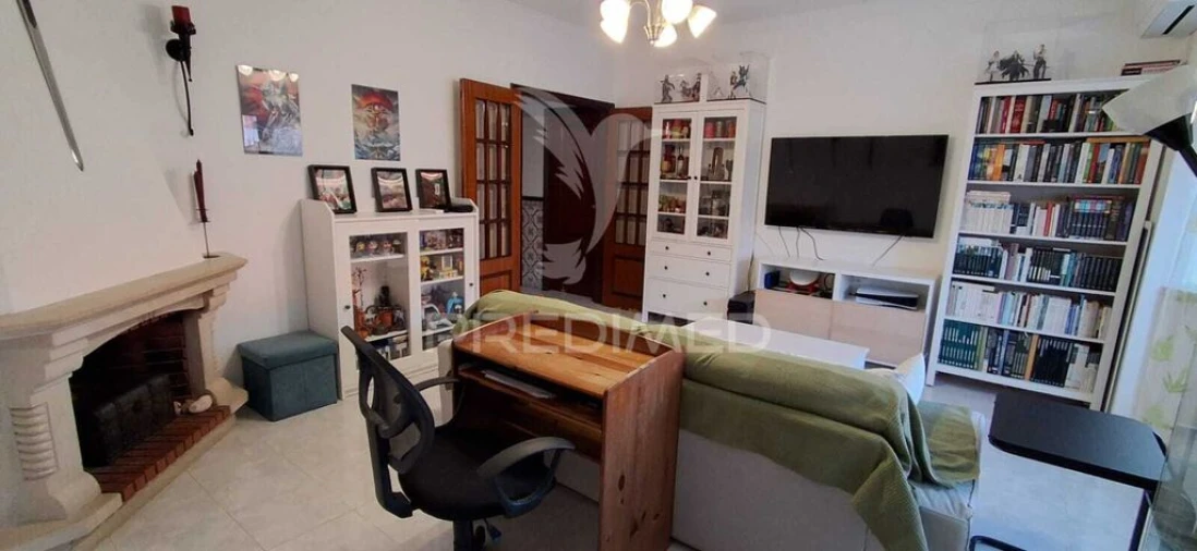 Apartamento T3 para Venda em Moita Foto 3